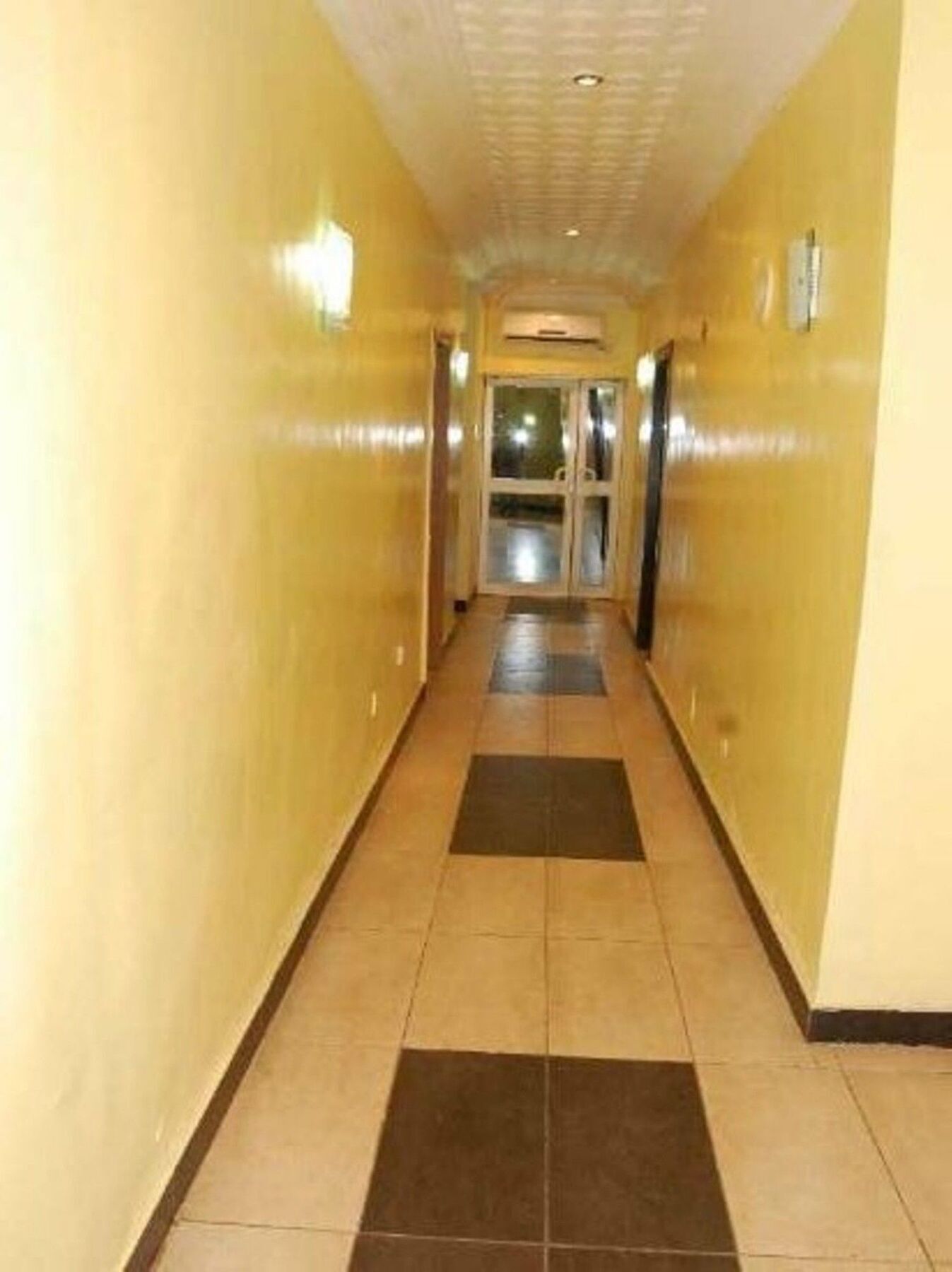 Encore Hotel Lagos Esterno foto